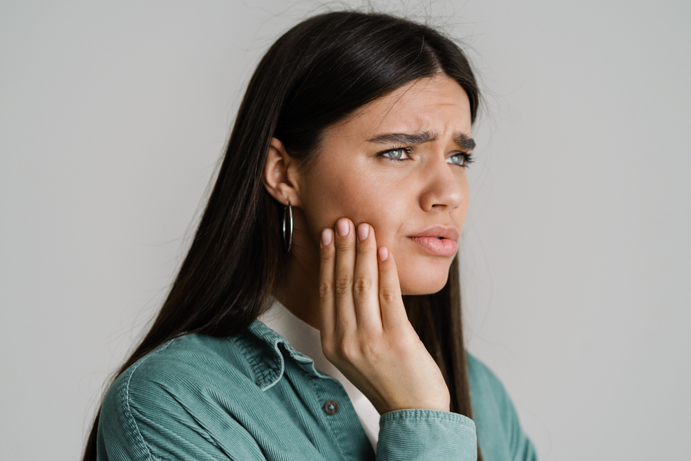 Braces for underbite can help relieve mouth pain.